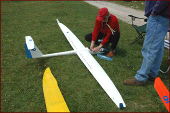 Aufrsten des RUBIN-2007 mit T-Ltw. fr den Jungfernflug